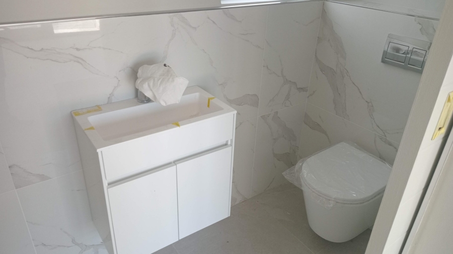 4 Bedroom Property for Sale in Sandown Western Cape